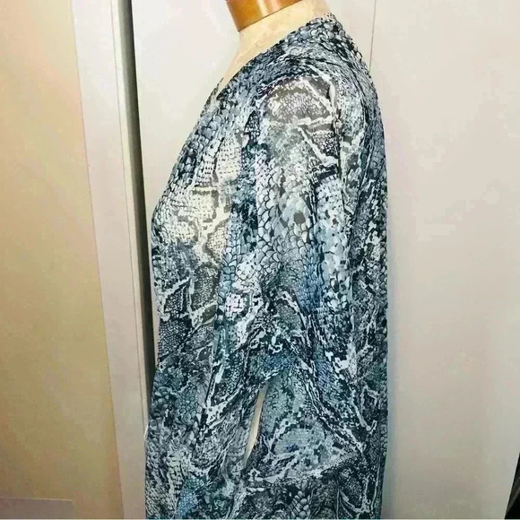 Carlos by Carlos Santana Blue Snake Print Maxi Kimono Sheer Cover Up size O/S - Picture 4 of 10
